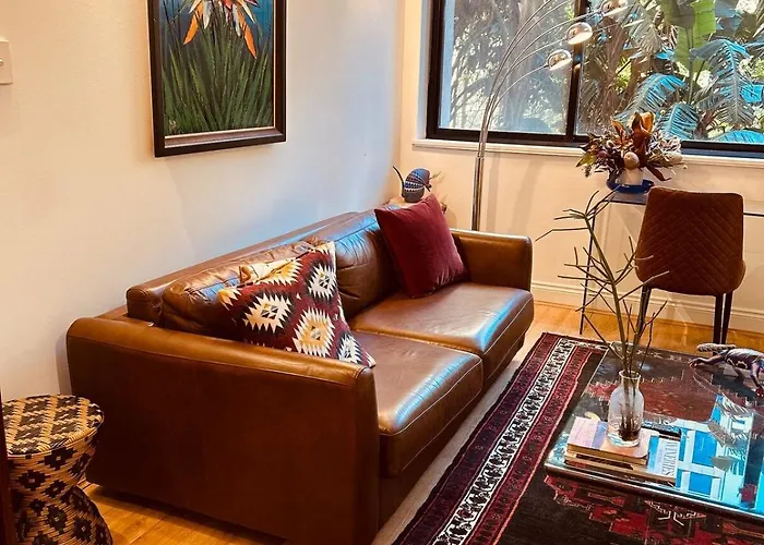 Executive City Pad At York St, Sydney